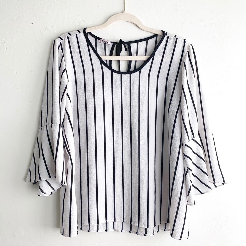 FINAL SALE LAS Striped Flutter Sleeve Blouse